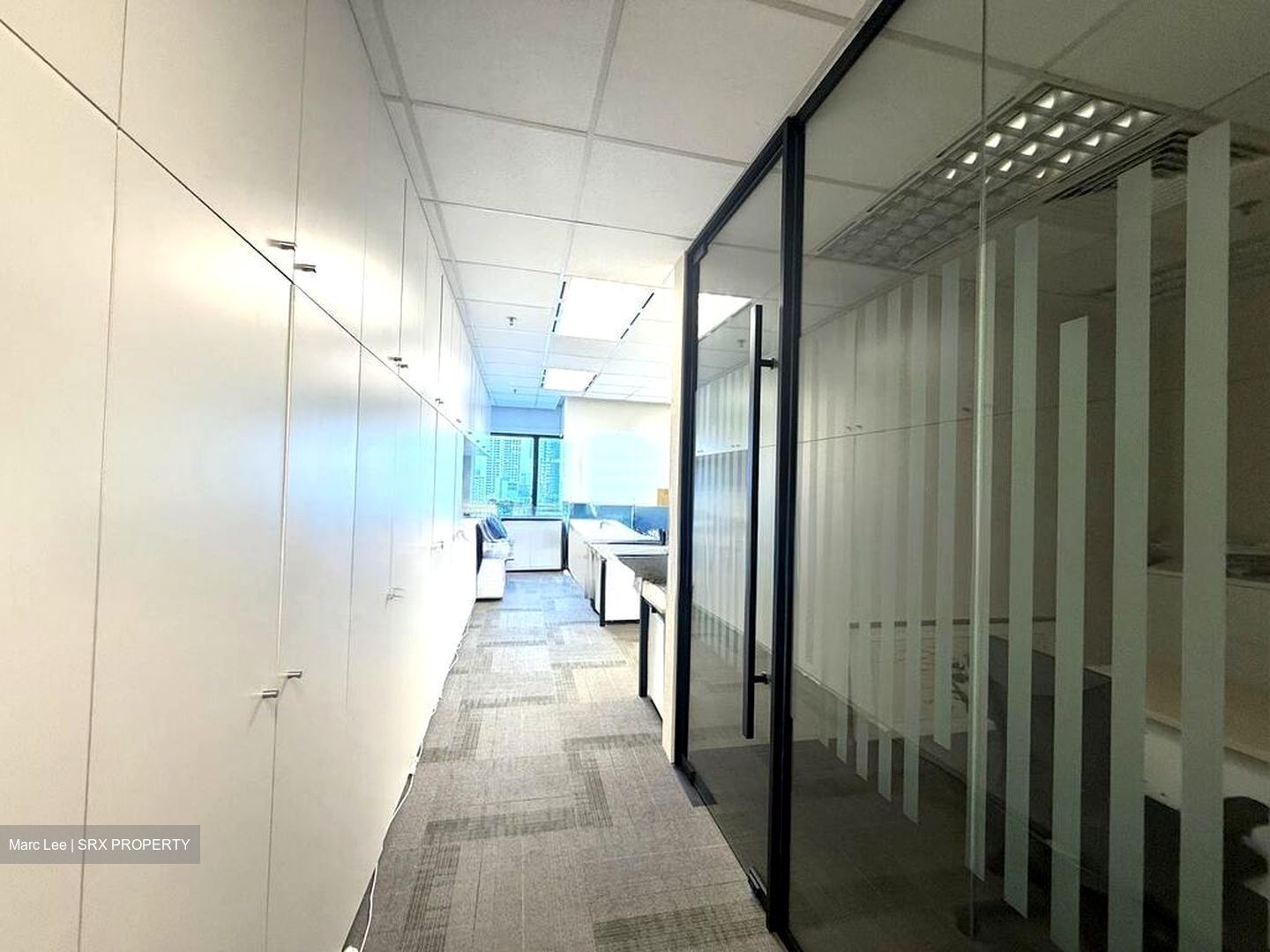 Wisma Atria (D9), Office #496556941